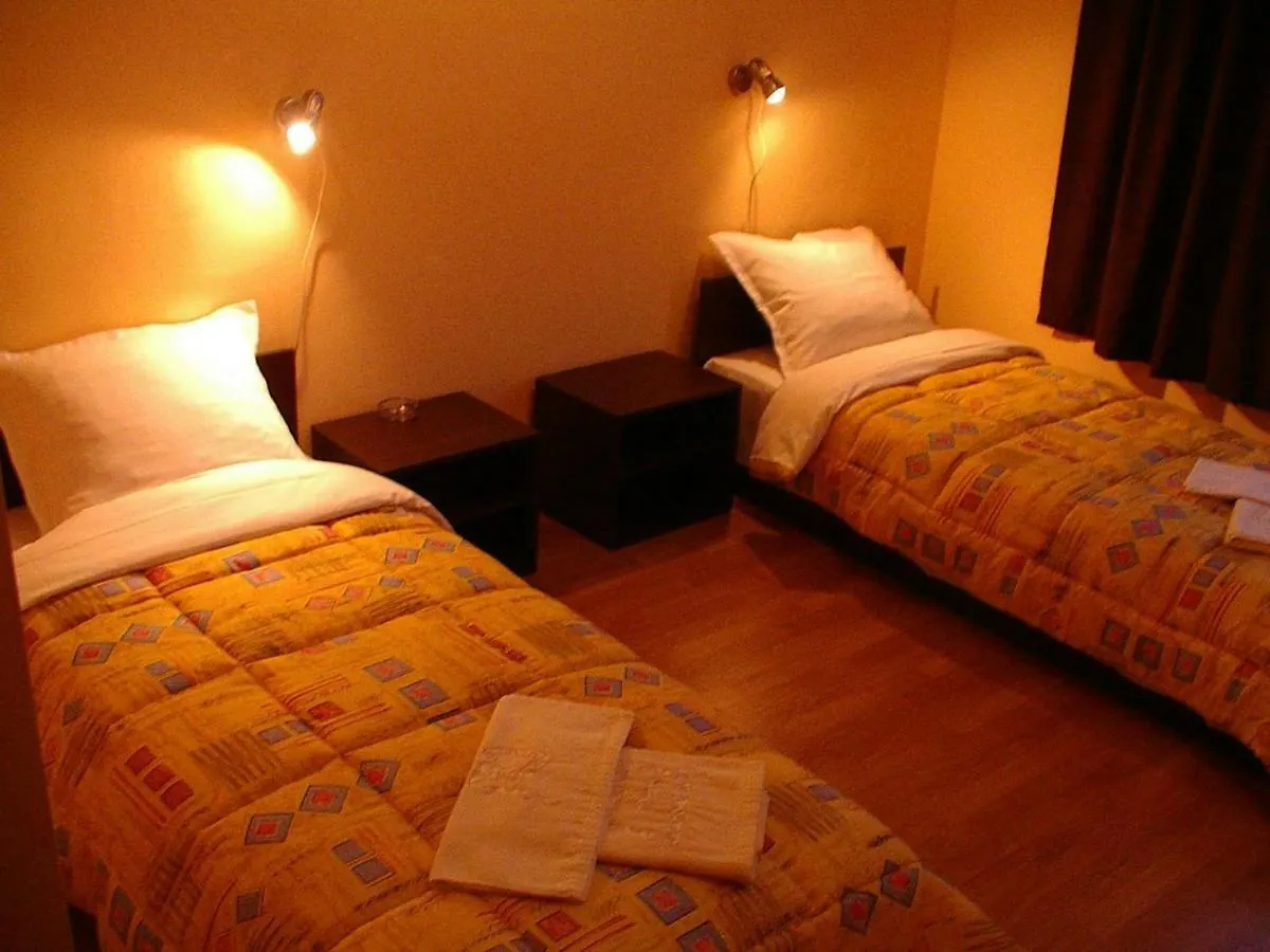 Мотел Сити Plowdiw Hotel